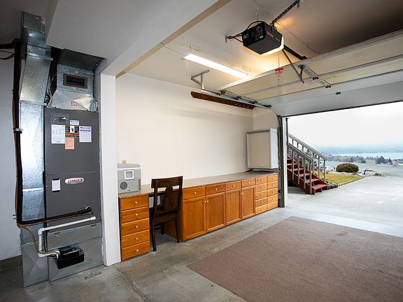 5th image of 714 Golf Course Rd