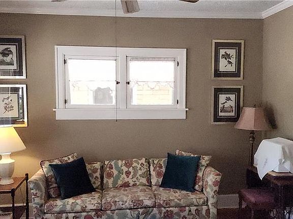 2nd image of 406 S Garland Ave