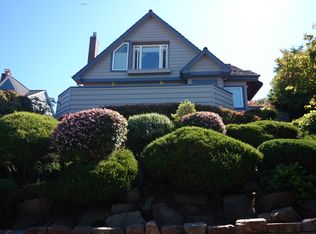 6736 39th Ave SW, Seattle, WA 98136