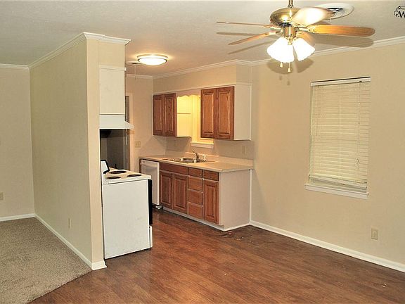5th image of 1711 Las Vegas Trl