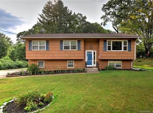 43 Woodcrest Rd, Seymour, CT 06483