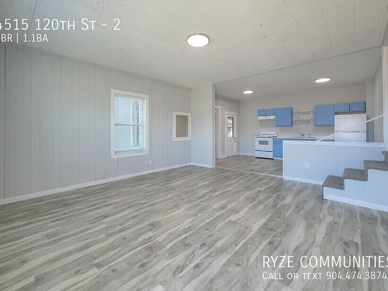 4515 120th St #2 — Photo 3