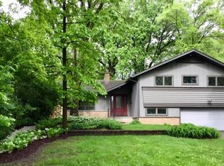 546 N Vine St, Hinsdale, IL 60521