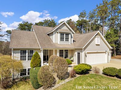 16703 Rich St, Grand Haven, MI, 49417