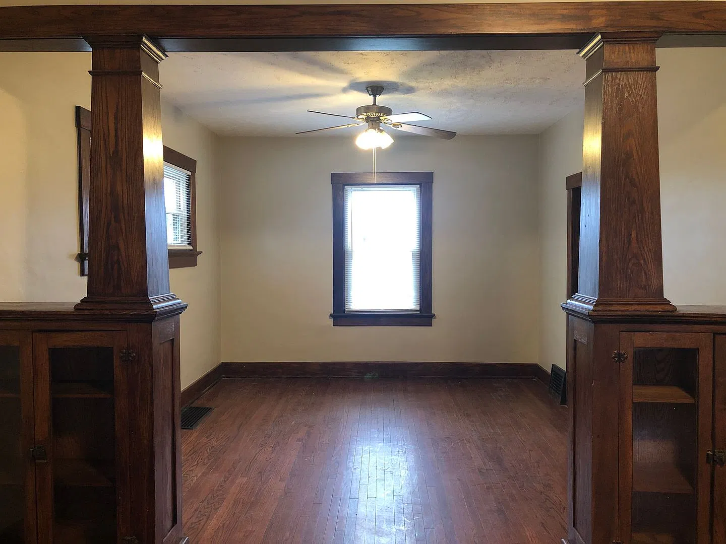 Historic 4-Bedroom with Fenced In Yard — Photo 4