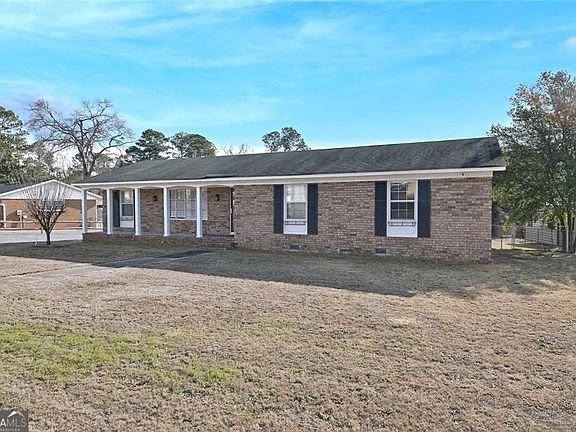 2nd image of 306 Skylark Rd