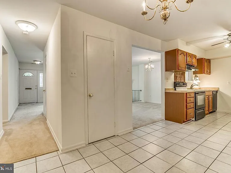 3863 Persimmon Cir — Photo 14