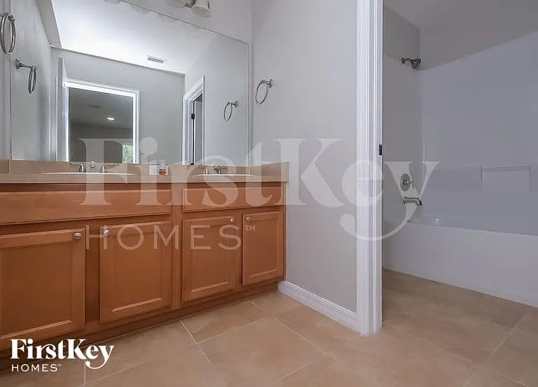 9004 Sienna Moss Ln — Photo 14