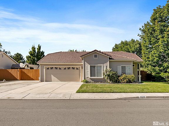 2nd image of 7577 Avila Dr
