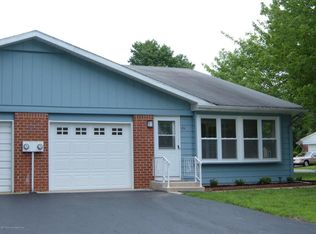 8B Monticello Dr, Whiting, NJ 08759