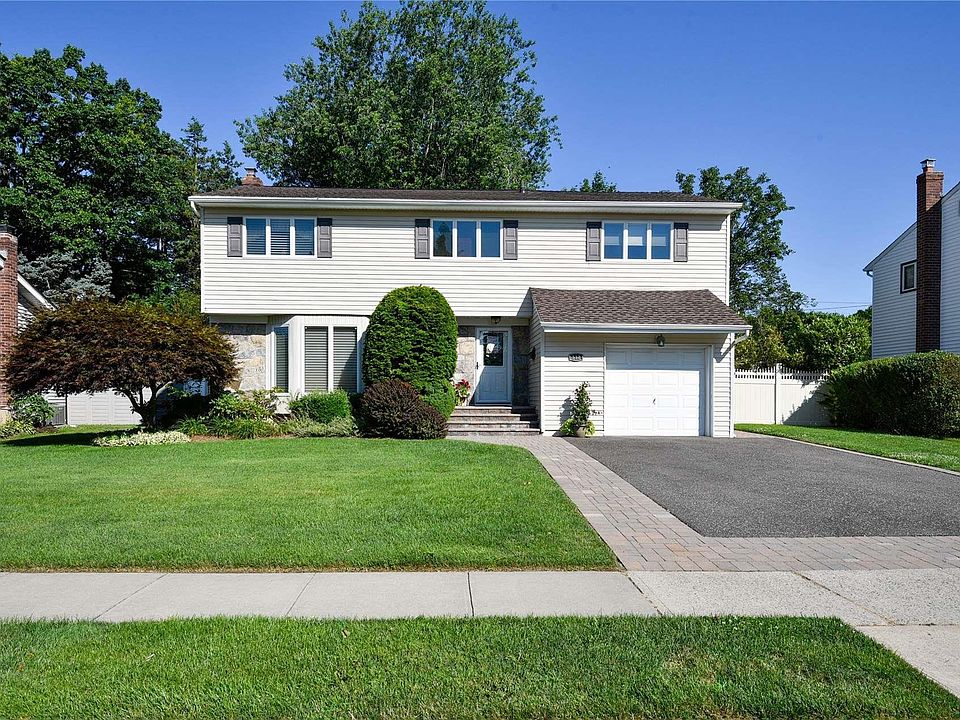 1st image of 112 Schoharie Drive