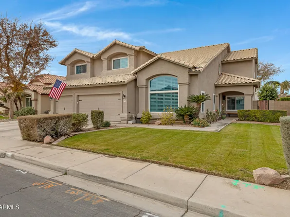 223 S DAISY Lane, Gilbert, AZ 85296