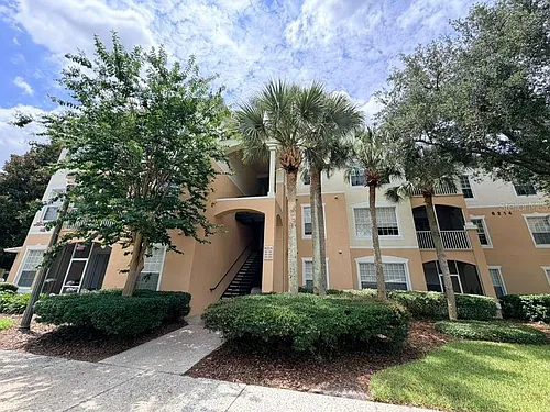6214 Stevenson Dr #303 Photo 1