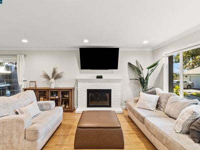 104 Fountainhead Ct, Martinez, CA, 94553