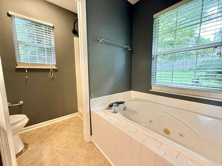 1105 Mercer Dr — Photo 14