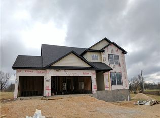 137 Angel Falls Ln, Springdale, AR 72762