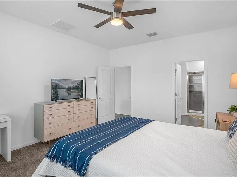 1820 Church Lake St — Photo 23