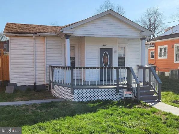 4419 Hayes St NE, Washington, DC 20019