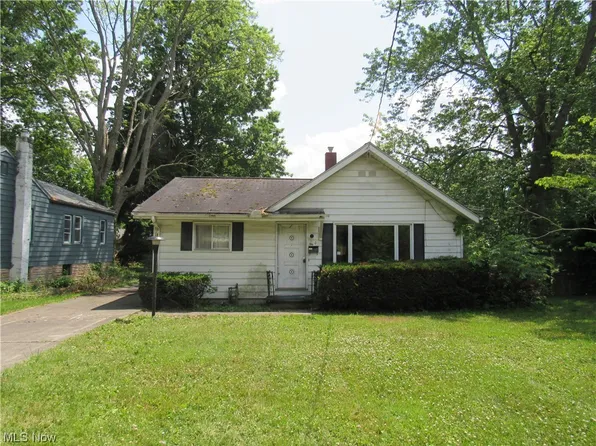 560 Longcoy Ave, Kent, OH 44240