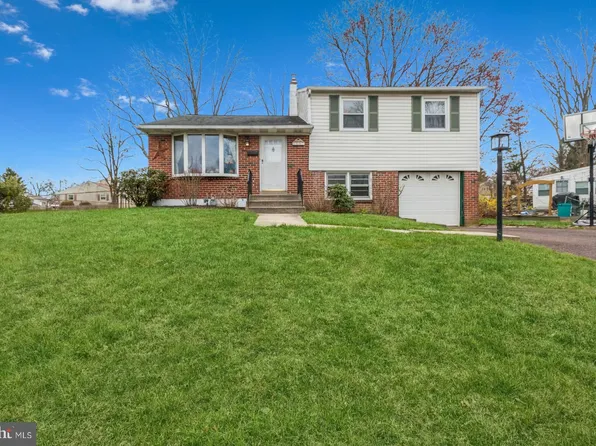 1807 Patricia Ave, Willow Grove, PA 19090