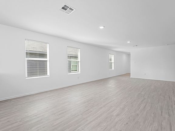3rd image of 13931 Wool Park