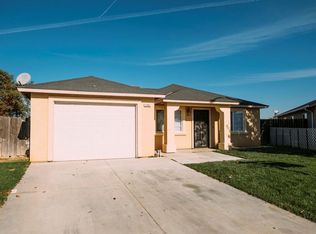 1091 Koufax Dr, Madera, CA 93638