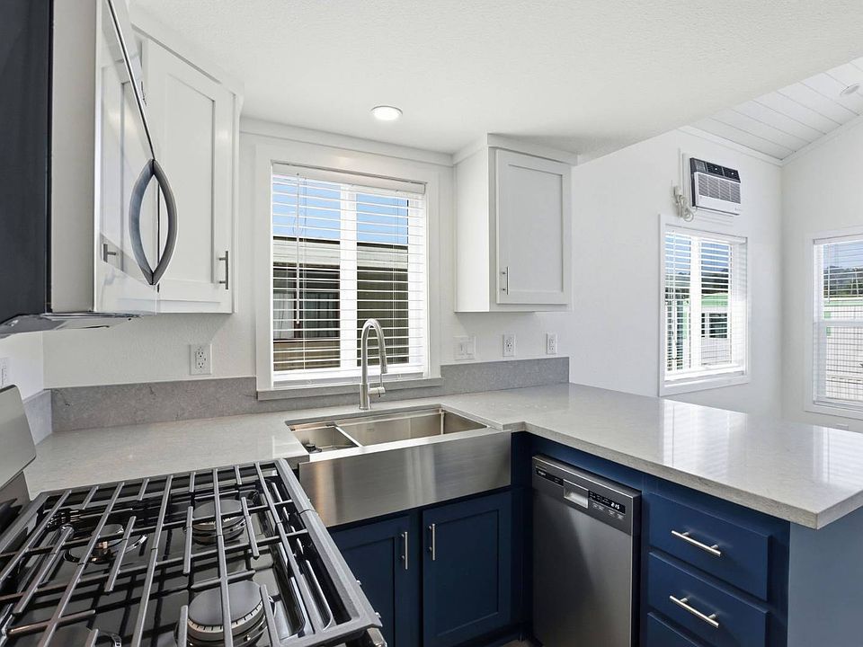 1st image of 1700 El Camino Real 21 #38