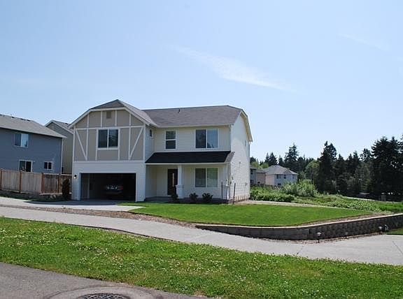 Huge Green Space in front of house