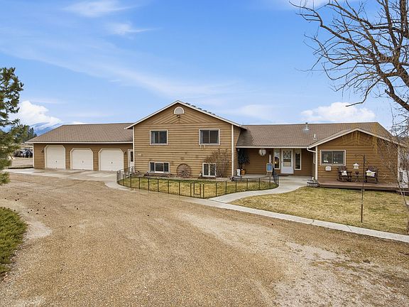 4th image of 849 Hidden Valley Rd S