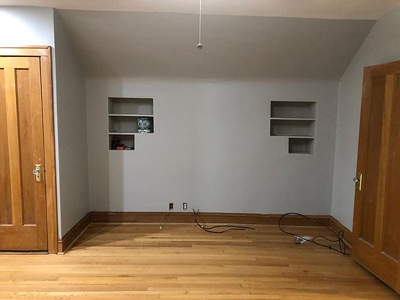 4th image of 2300 N Oak Park Ave APT 2