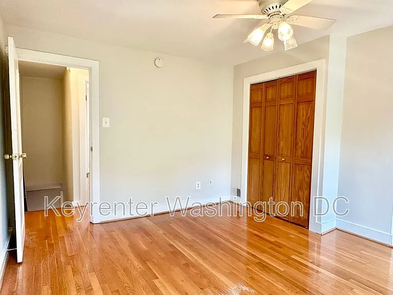 1528 8th St NW — Photo 17