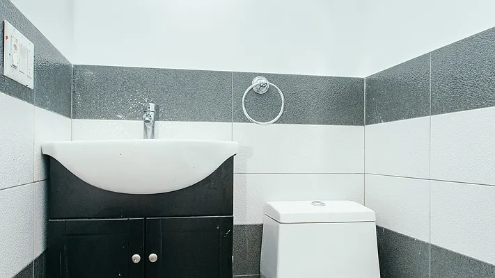 Rented by Nooklyn NYC LLC | media 34