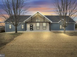 158 Sherby Ln, Shermans Dale, PA 17090