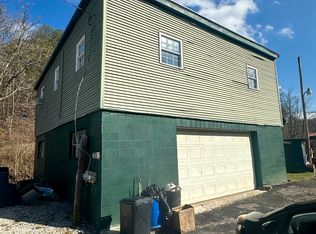 1024 Relation Rd, Charleston, WV 25313
