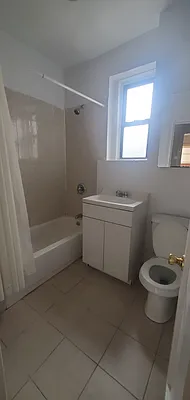 Rented by Contact Realty | media 6