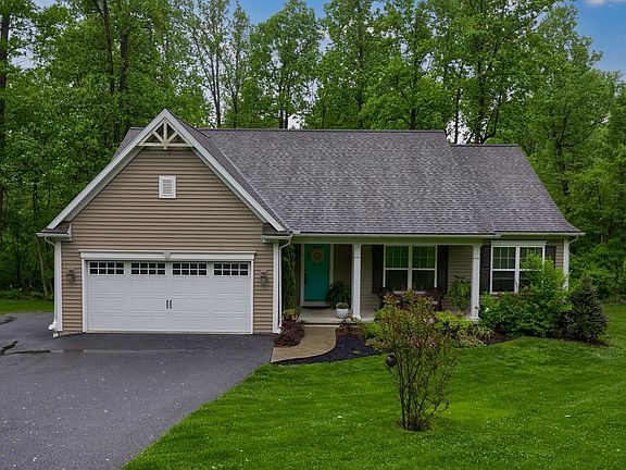 5th image of 393 Martic Heights Dr