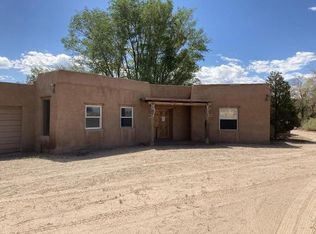 60 Koontz Rd, Corrales, NM 87048