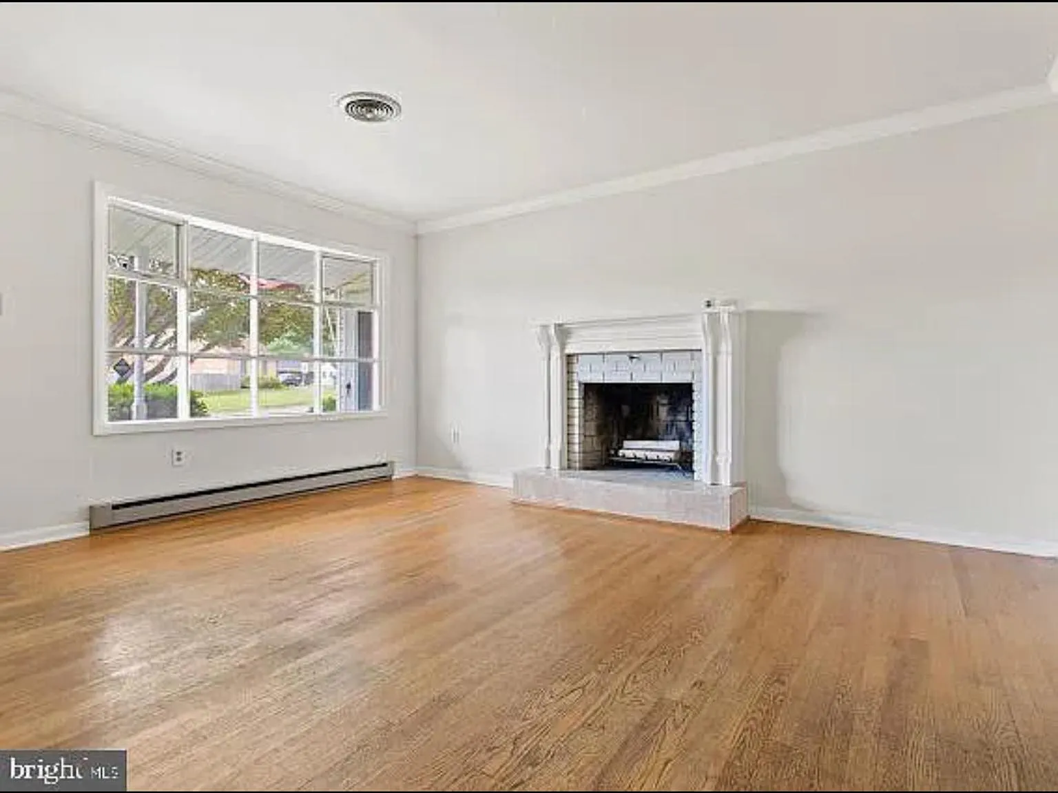4 bed, 2.5 bath, 2361 sqft, $2,750 — Photo 4