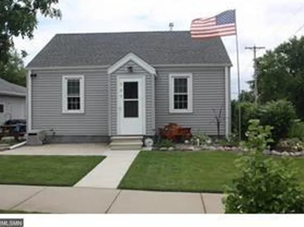 509 Elm Ave, Waverly, MN 55390