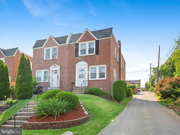 215 Hartranft Ave, Norristown, PA 19401