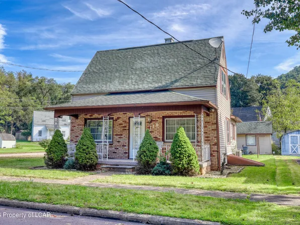 118 Italy St, Mocanaqua, PA 18655
