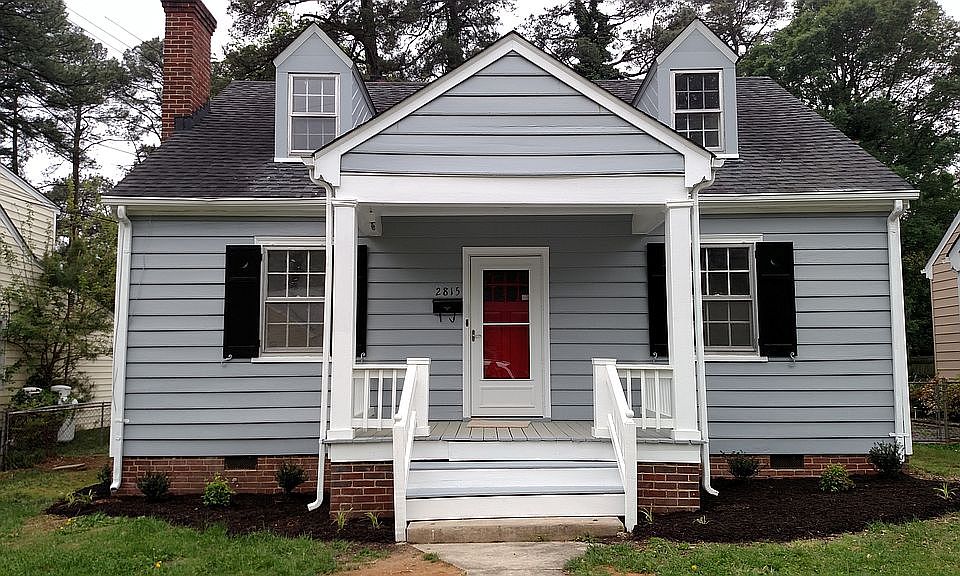 1st image of 2815 Kenwood Ave