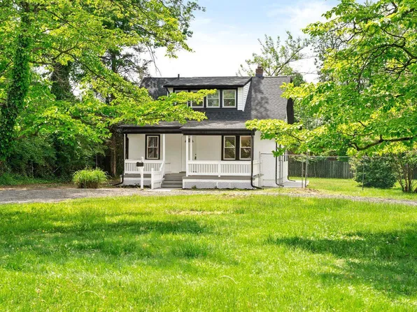 37 Central Ave, Ewing, NJ 08618