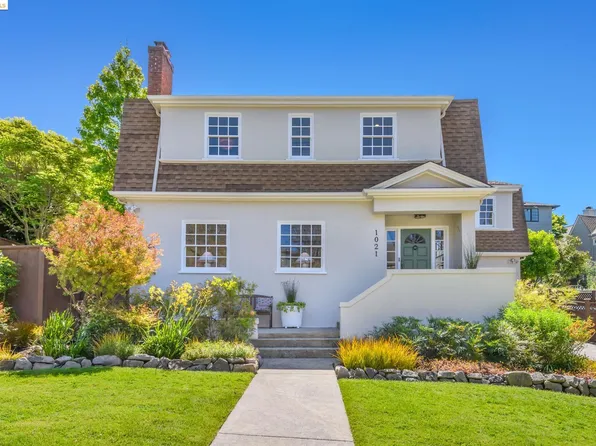 1021 Sunnyhills Rd, Oakland, CA 94610