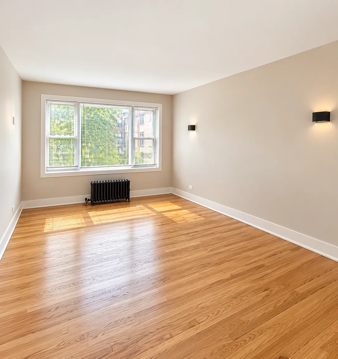 7369 N Damen Ave — Photo 2