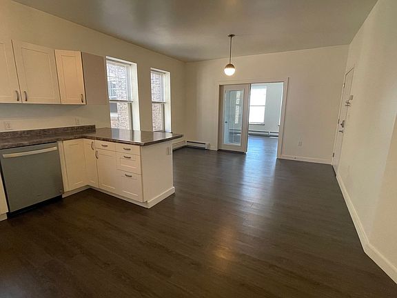 5th image of 601-605 E 1st St #4