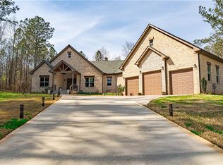 1206 Primrose Ln, Pendergrass, GA 30567