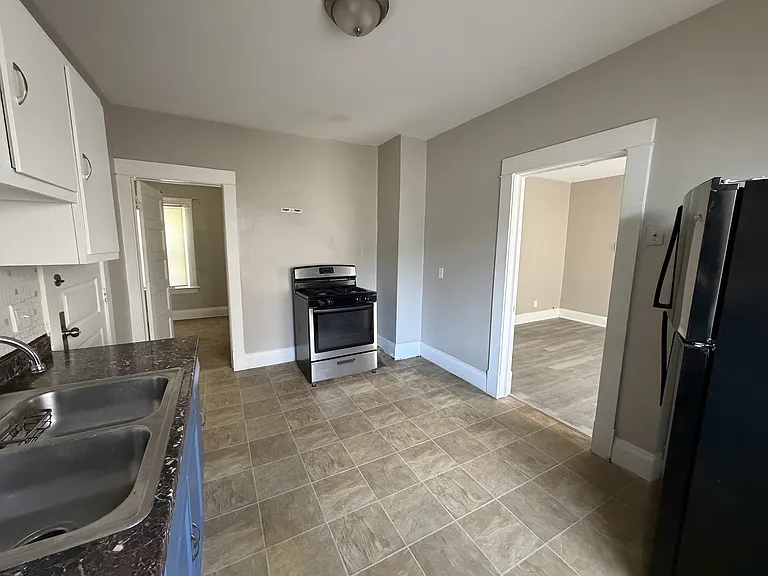 3607 Daisy Ave #1 — Photo 6