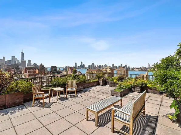 61 Jane Street image 10 of 10