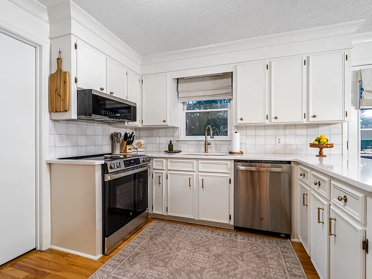 2109 Trail Point — Photo 11